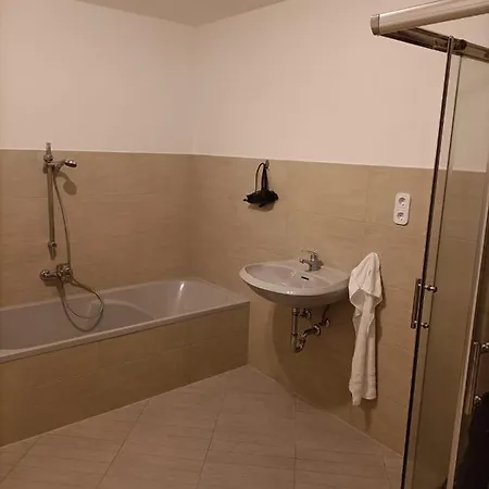 Krefeld House - 20 Min To Dus Airport & Messe Apartment Exterior photo