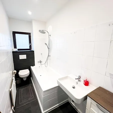 Krefeld House - 20 Min To Dus Airport & Messe Apartment Exterior photo